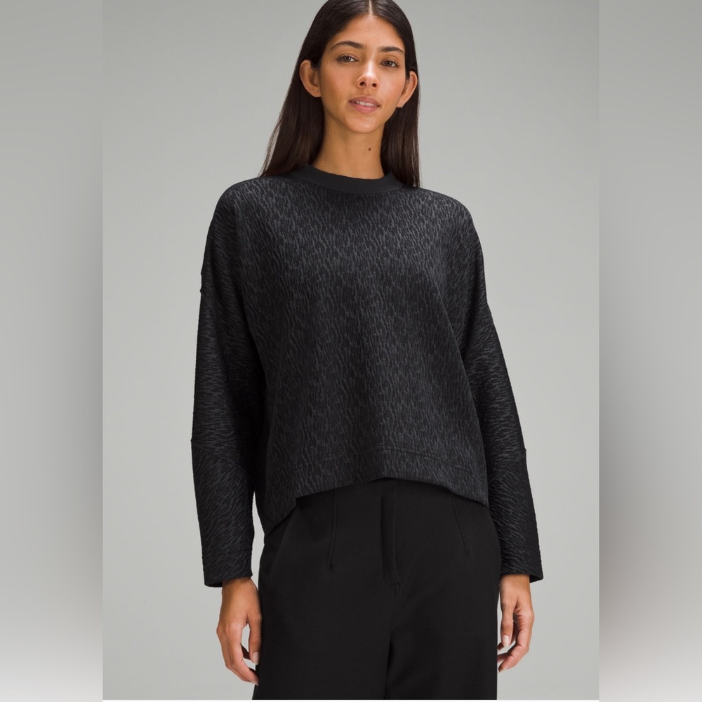 Lululemon Textured Crewneck Pullover - NWT